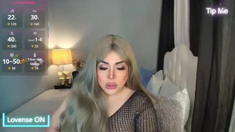 majestydannaxx online show from December 4, 2025, 2:54 am