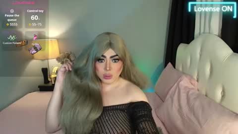 majestydannaxx online show from March 20, 2026, 3:33 am