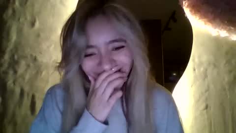 Snapshot of majo_gomezz chatting on December 3, 2025, 4:53 am majo_gomezz online show from December 3, 2025, 4:53 am