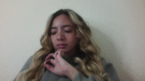 majo_gomezz online show from January 13, 2026, 6:08 am