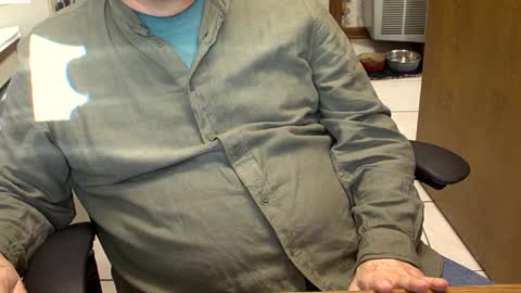 majormike34 online show from December 11, 2024, 3:05 pm