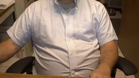 Snapshot of majormike34 chatting on May 10, 2026, 12:43 pm majormike34 online show from May 10, 2026, 12:43 pm