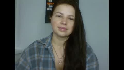 make_mesmile online show from December 16, 2025, 7:30 pm