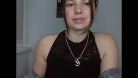 make_mesmile online show from March 17, 2026, 7:17 pm