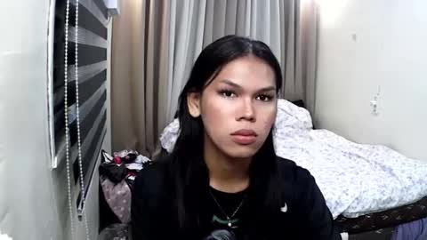 Snapshot of makekeanacum chatting on October 8, 2025, 9:40 am SWEET KEANA online show from October 8, 2025, 9:40 am