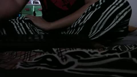 Snapshot of makelove2mebb chatting on October 19, 2025, 4:24 am makelove2mebb online show from October 19, 2025, 4:24 am