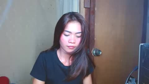 makeme_wettt online show from January 31, 2025, 4:58 am