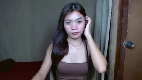 makeme_wettt online show from February 6, 2025, 3:37 am