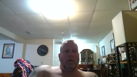 Snapshot of makemetryit2026 chatting on April 22, 2026, 2:18 pm makemetryit2026 online show from April 22, 2026, 2:18 pm