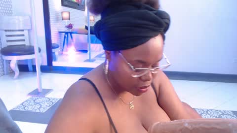 makena online show from February 5, 2025, 6:24 am