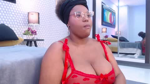 makena online show from February 9, 2025, 3:11 am