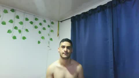 Snapshot of makenzy_darly chatting on February 2, 2025, 11:11 pm Makenzy darly online show from February 2, 2025, 11:11 pm