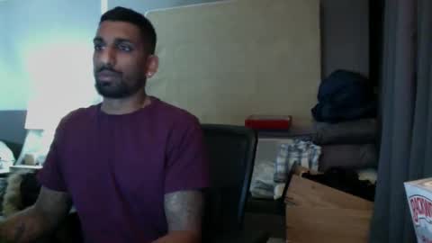 Snapshot of makeyouwanna_87 chatting on December 17, 2025, 12:05 am Makeyouwanna 87 online show from December 17, 2025, 12:05 am