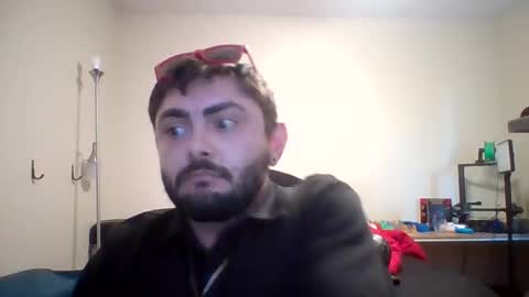 Snapshot of mako4eva chatting on December 16, 2025, 7:52 pm mako4eva online show from December 16, 2025, 7:52 pm