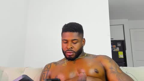 Makonnen online show from November 22, 2025, 8:35 am