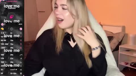 maksisisia online show from October 26, 2025, 2:34 pm