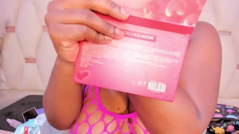 malaaiikaa online show from February 27, 2026, 9:37 pm