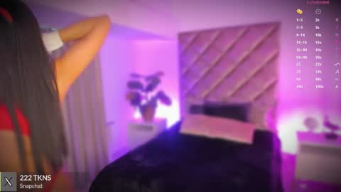 Snapshot of malaia_hills chatting on October 24, 2025, 6:37 pm Call Me Mala online show from October 24, 2025, 6:37 pm