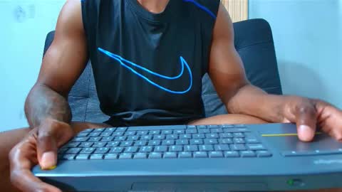 Malcom online show from November 3, 2025, 11:04 pm