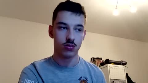 male20y online show from April 5, 2026, 6:27 pm