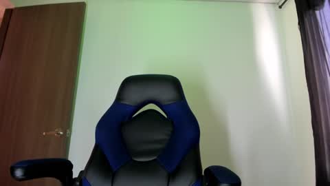 Snapshot of male_pussy chatting on December 7, 2024, 6:59 pm ADAM         online show from December 7, 2024, 6:59 pm