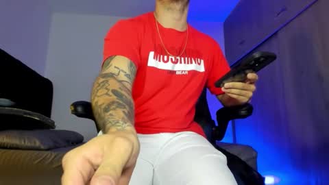 Snapshot of male_pussy chatting on October 22, 2025, 7:46 pm ADAM         online show from October 22, 2025, 7:46 pm