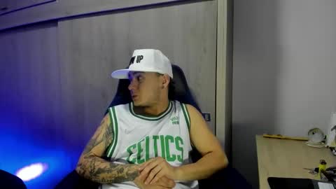 ADAM         online show from January 12, 2026, 10:48 pm