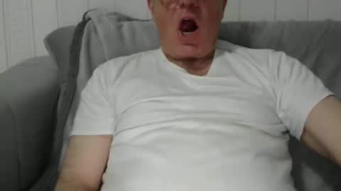 male_toy online show from March 24, 2026, 9:31 pm