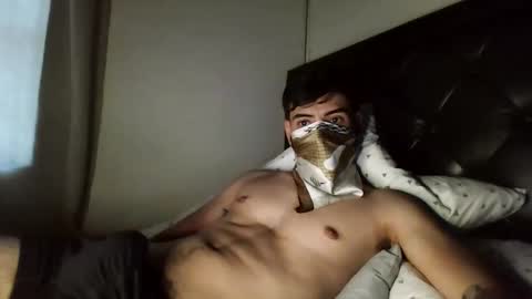 Snapshot of malekthick chatting on June 3, 2026, 1:36 pm malekthick online show from June 3, 2026, 1:36 pm