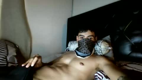 Snapshot of malekthick chatting on June 9, 2026, 9:04 pm malekthick online show from June 9, 2026, 9:04 pm