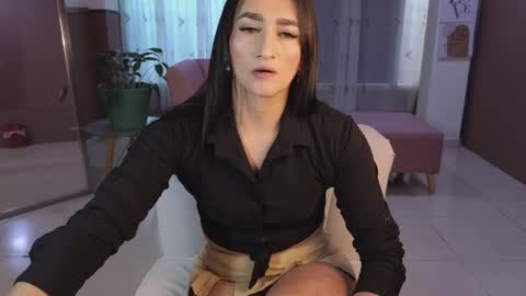 Snapshot of malen_fitnessmilf chatting on October 2, 2025, 11:39 am malen_fitnessmilf online show from October 2, 2025, 11:39 am