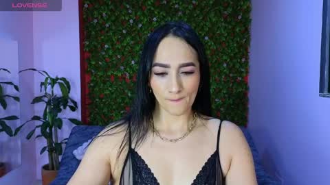 malen_fitnessmilf online show from April 8, 2026, 11:43 am