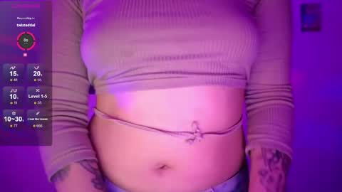 Snapshot of malicia_witch_ chatting on May 13, 2026, 4:32 am Mar Alicia Rosie v A L I C I A W I T C - Meg Cherie online show from May 13, 2026, 4:32 am