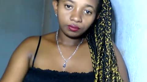 malinah01 online show from January 21, 2025, 1:00 pm