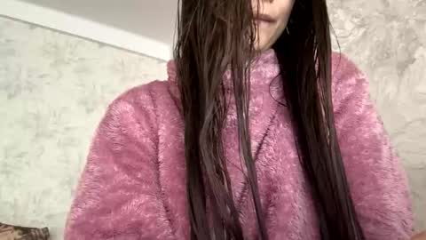 Snapshot of malinka_sweet19 chatting on September 16, 2025, 6:25 am malinka_sweet19 online show from September 16, 2025, 6:25 am