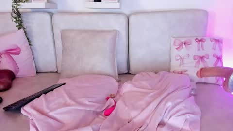 Malka online show from October 12, 2025, 8:19 pm