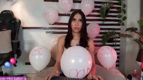Snapshot of mallory_dietlinde chatting on June 23, 2026, 2:20 am mallory_dietlinde online show from June 23, 2026, 2:20 am