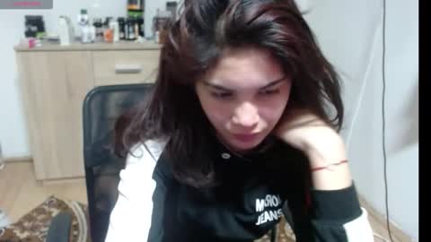 mallorymyers online show from November 29, 2025, 6:55 pm