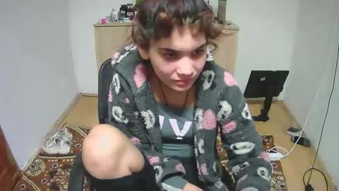 Snapshot of mallorymyersx chatting on December 15, 2025, 8:02 pm mallorymyersx online show from December 15, 2025, 8:02 pm