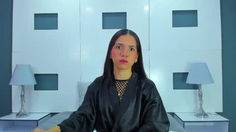 Snapshot of malori_velvet chatting on May 15, 2026, 12:23 pm MALORI online show from May 15, 2026, 12:23 pm