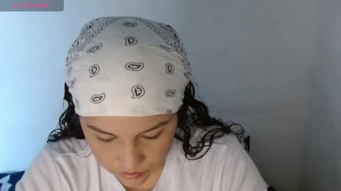 MI INSTAGRAM soy glory01 online show from April 2, 2026, 8:17 pm