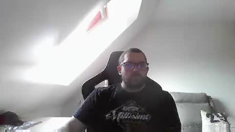 breton online show from February 1, 2026, 12:04 pm