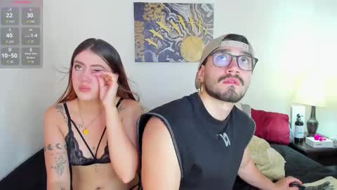 Snapshot of maloy_magic chatting on December 14, 2025, 7:51 pm maloy_magic online show from December 14, 2025, 7:51 pm