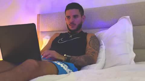 Snapshot of maluma09 chatting on October 8, 2025, 8:50 pm maluma09 online show from October 8, 2025, 8:50 pm