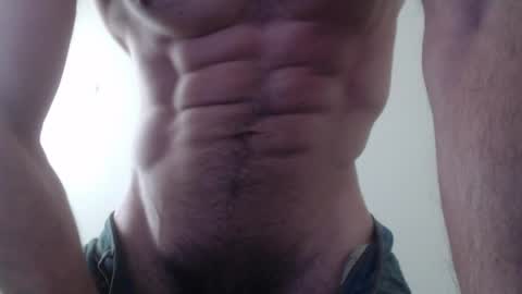 Snapshot of maluma4you chatting on May 20, 2026, 8:04 pm maluma4you online show from May 20, 2026, 8:04 pm
