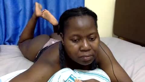 mamasita2023 online show from October 17, 2025, 7:05 pm