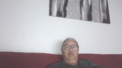 OLDMANFREE online show from January 3, 2025, 8:32 pm