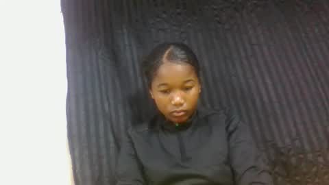 Snapshot of mamieriela chatting on February 12, 2026, 8:31 am mamieriela online show from February 12, 2026, 8:31 am