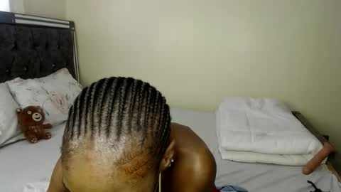 mamimars online show from November 11, 2025, 6:24 am