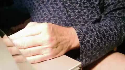 TS online show from November 3, 2025, 6:14 am